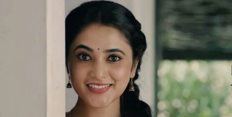 അനിയൻ ട്രാൻസ്‌ജെൻഡർ ആയതിനു നാട്ടുകാർ ഒറ്റപ്പെടുത്തിയതും …സാമ്പത്തികമായി പിന്നിലോട്ട് ആയപ്പോൾ കുടുംബത്തിന്റെ ഉള്ളിലെ സ്നേഹം കുറഞ്ഞു വന്നതും